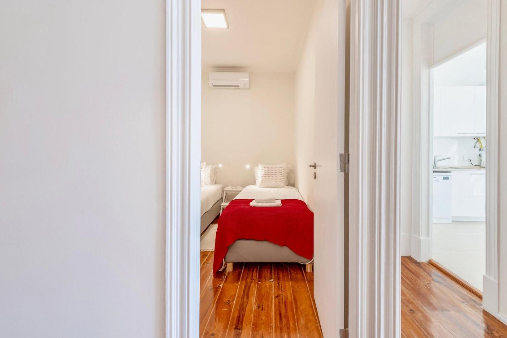 Guestready - Saldanha Building Tower Apartment Lisbon Bagian luar foto
