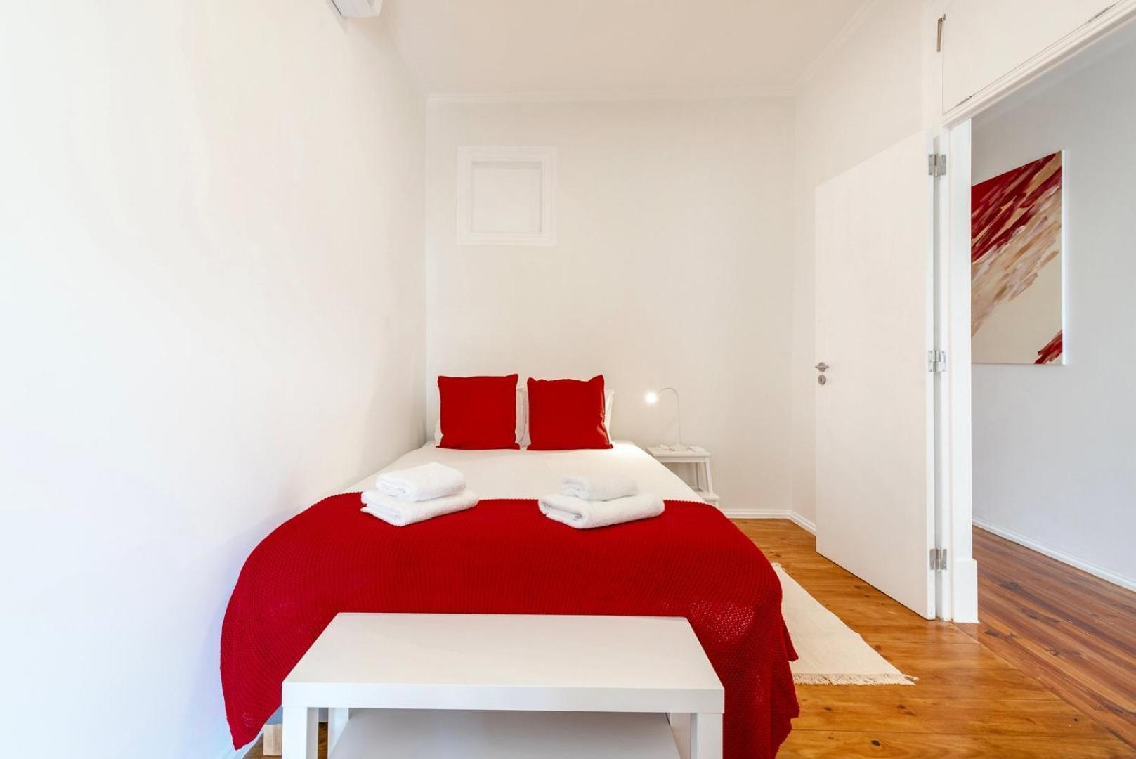 Guestready - Saldanha Building Tower Apartment Lisbon Bagian luar foto