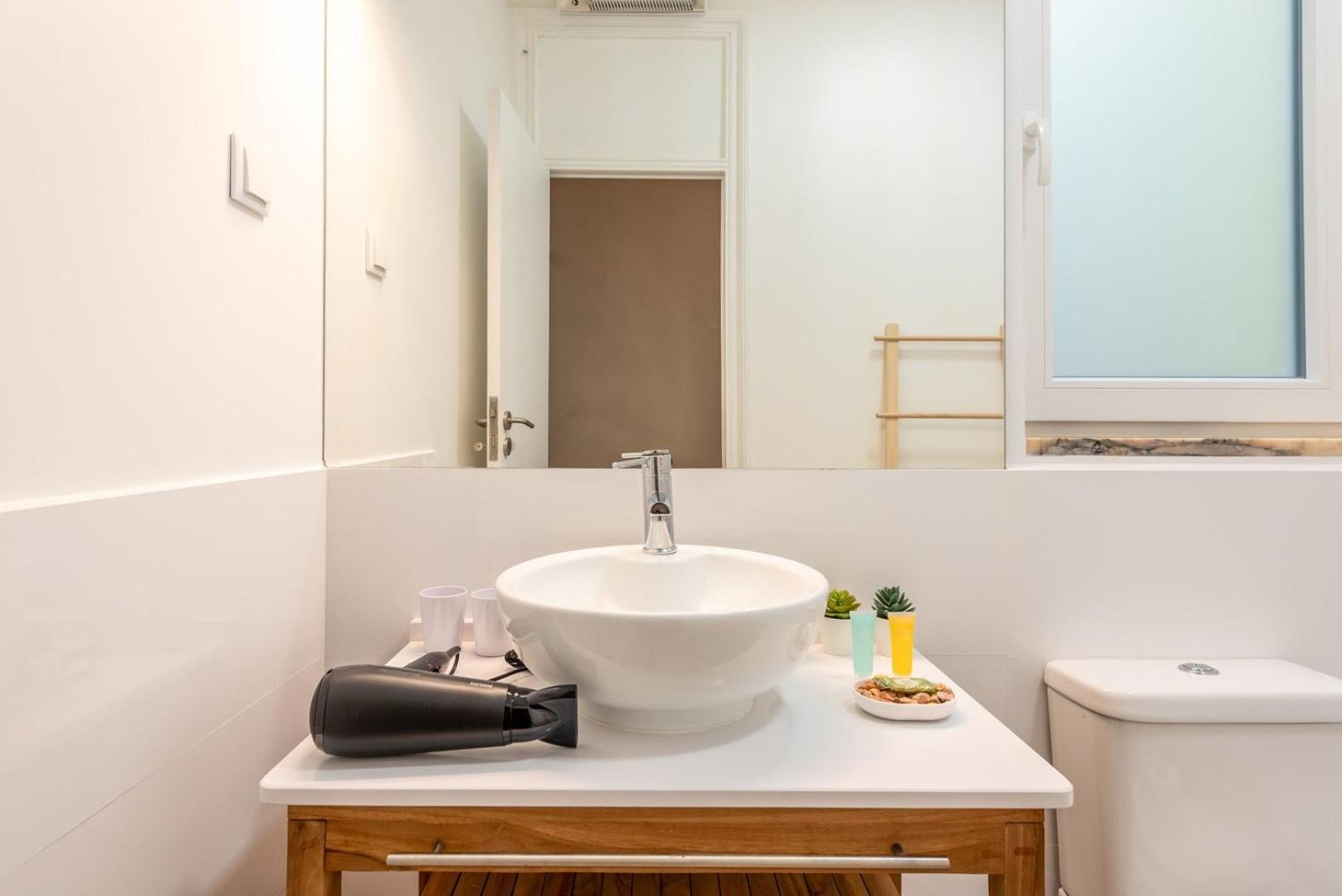 Guestready - Saldanha Building Tower Apartment Lisbon Bagian luar foto