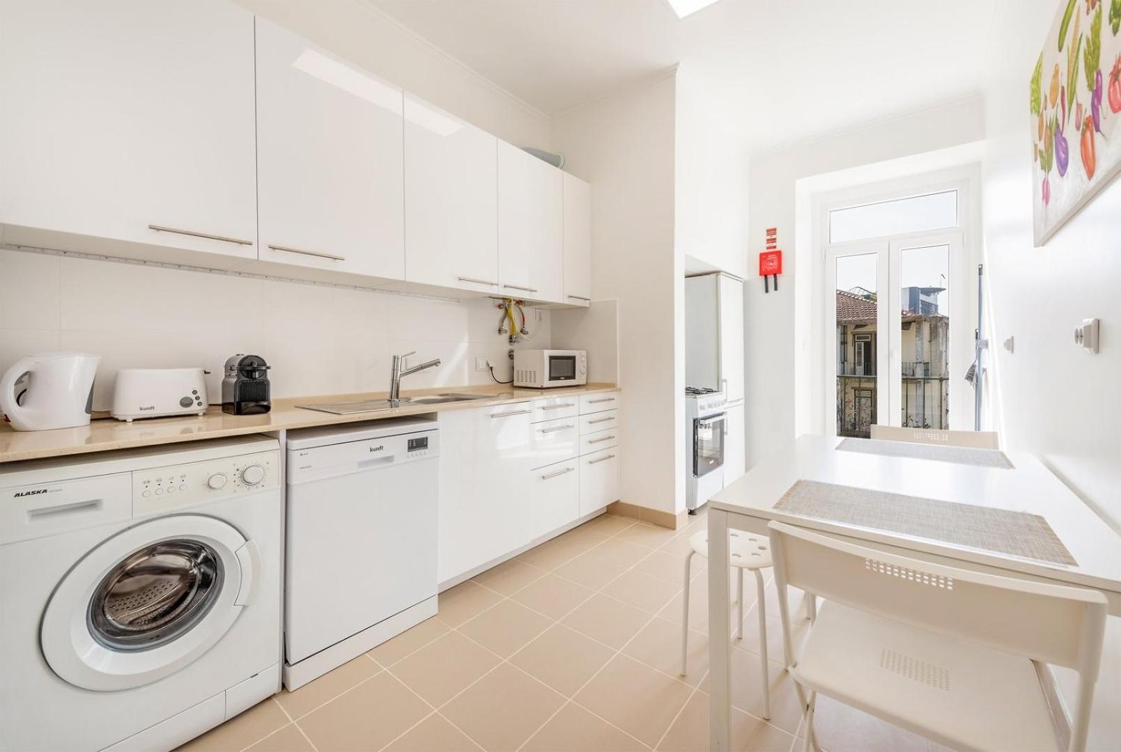 Guestready - Saldanha Building Tower Apartment Lisbon Bagian luar foto