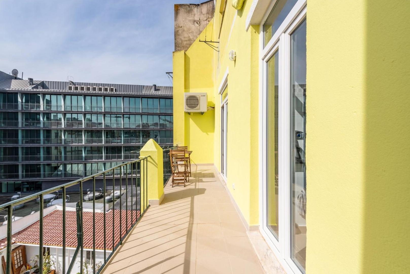Guestready - Saldanha Building Tower Apartment Lisbon Bagian luar foto